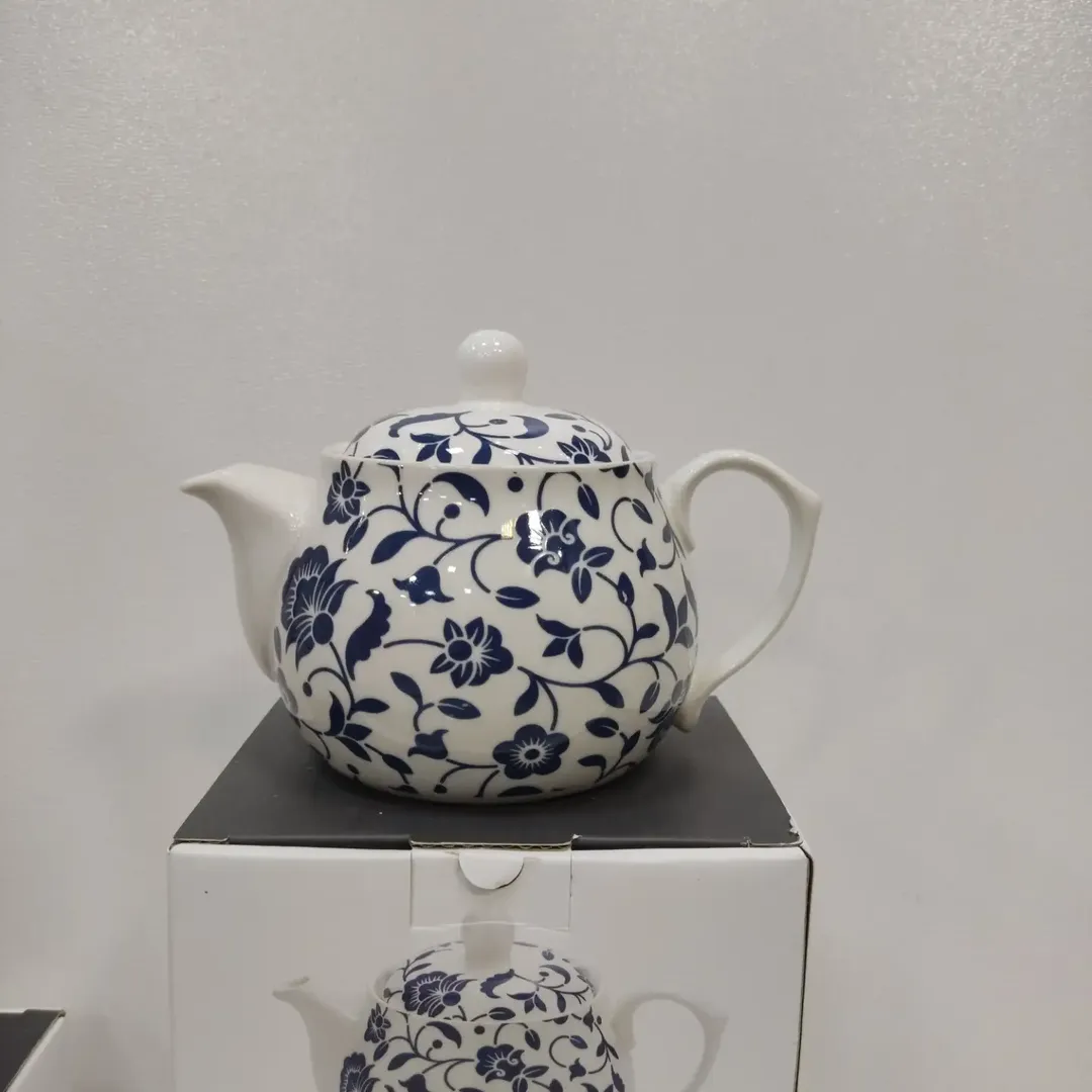 قوری چینی دنی هوم